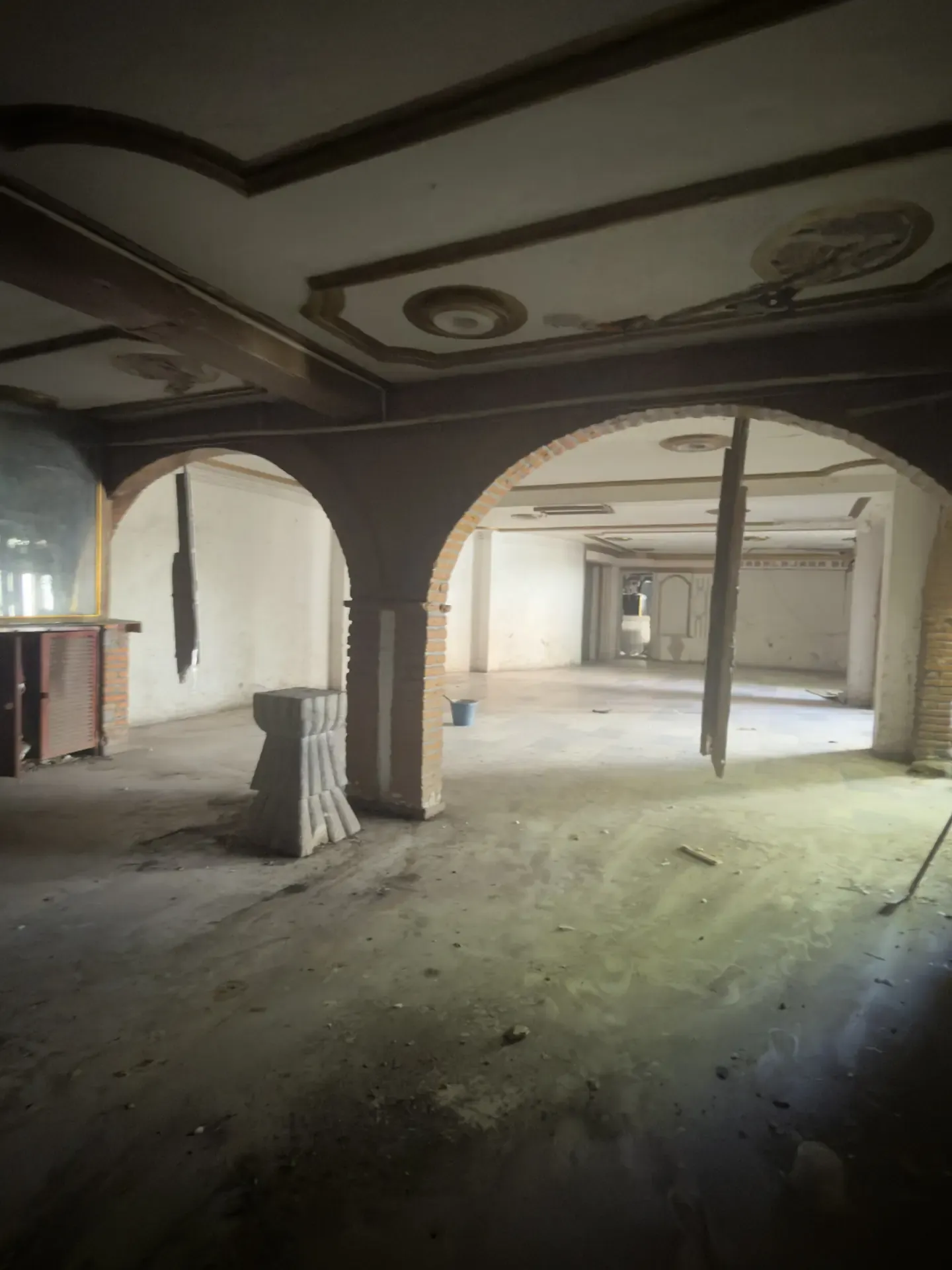 Servicio de excavacion de terreno con personal y maquinaria especializada, enfocado en seguridad, retiro de escombro y avance de obra en Guadalajara, Jalisco.